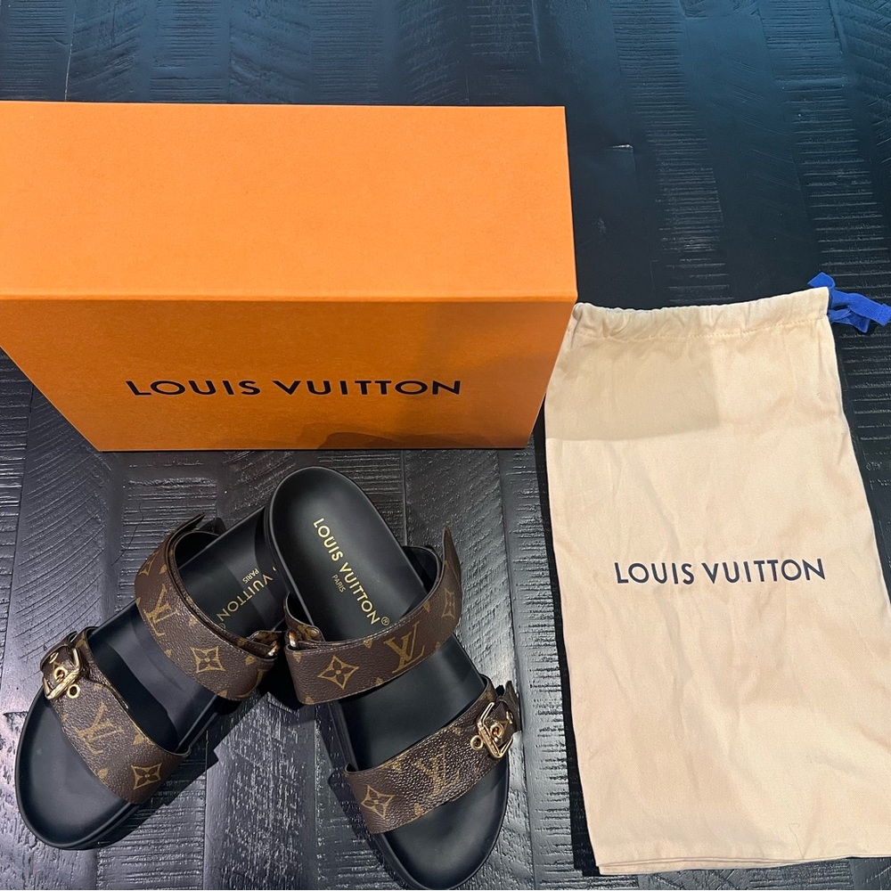 Louis Vuitton Bom Dia Flat Comfort Mule - Picture 9 of 9
